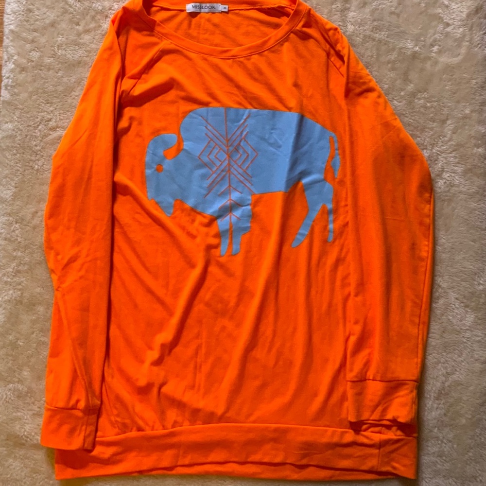 Lightweight sweatshirt
